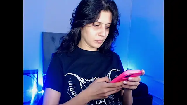 bellatrix25 online show from March 2026 03:28:01 PM