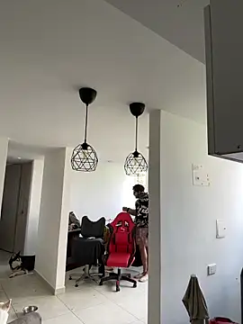 thomas gun online show from December 2025 03:40:02 PM