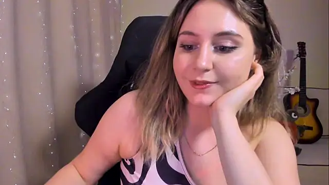 Snapshot of Diana_Flower chatting on February 2025 03:40:01 PM Diana Flower online show from February 2025 03:40:01 PM
