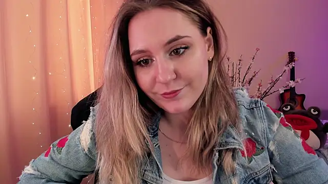 Snapshot of Diana_Flower chatting on February 2025 12:42:01 PM Diana Flower online show from February 2025 12:42:01 PM