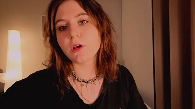 Diana Flower online show from November 2025 04:32:02 AM