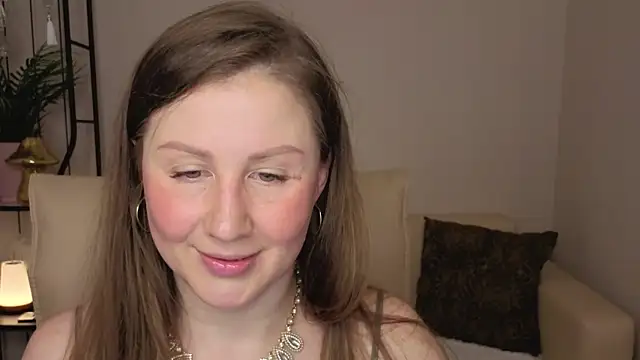 Snapshot of Helens_love chatting on April 2026 03:02:01 AM Helens love online show from April 2026 03:02:01 AM