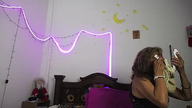 DominaLeona online show from January 2025 11:45:01 PM