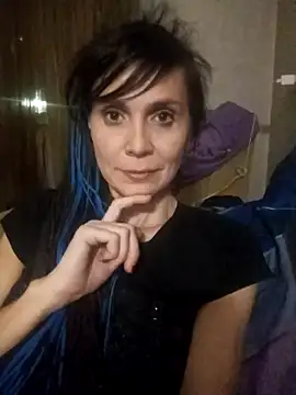 Snapshot of Francenia_lolis chatting on October 2025 10:17:02 PM Francenia lolis online show from October 2025 10:17:02 PM