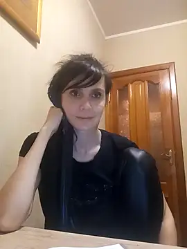 Snapshot of Francenia_lolis chatting on October 2025 07:07:02 PM Francenia lolis online show from October 2025 07:07:02 PM