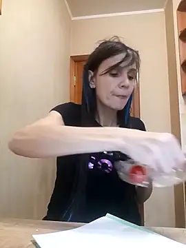 Snapshot of Francenia_lolis chatting on November 2025 06:35:02 AM Francenia lolis online show from November 2025 06:35:02 AM