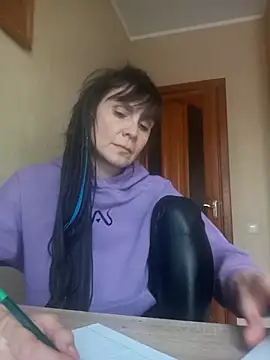 Francenia lolis online show from March 2026 09:36:02 AM