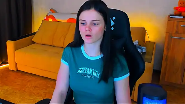 Lora Cain online show from January 2025 01:45:01 AM