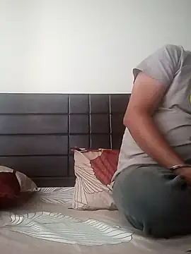 rags pussylicker online show from January 2025 05:21:01 AM