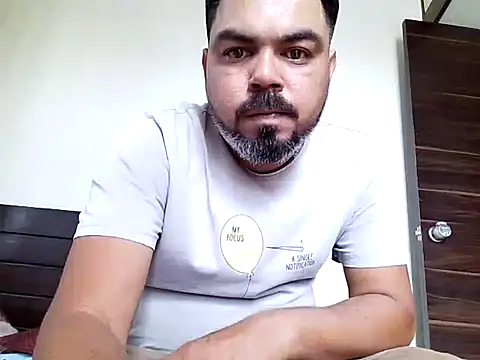 rags pussylicker online show from March 2025 06:40:02 AM