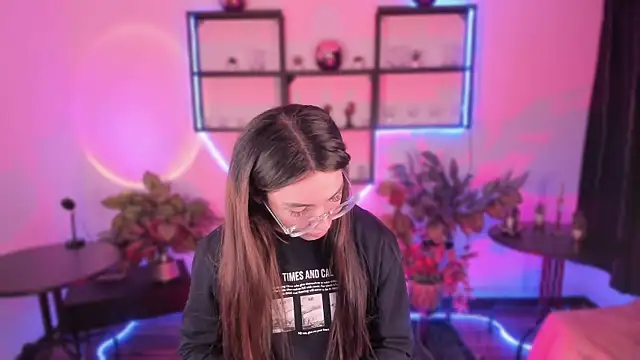 electra goddes online show from November 2025 04:37:02 AM