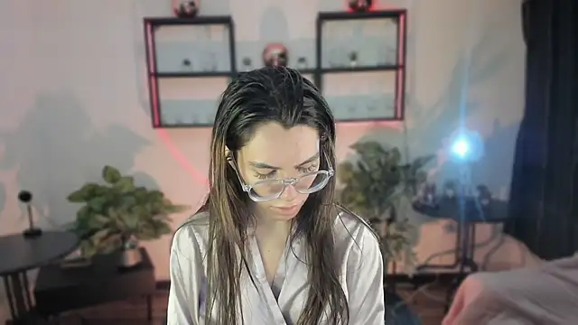 electra goddes online show from December 2025 05:48:01 AM