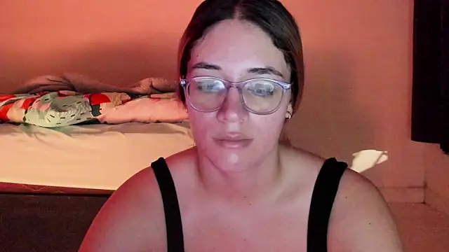 Snapshot of atenas_05_ chatting on April 2026 09:34:02 AM atenas 05 online show from April 2026 09:34:02 AM