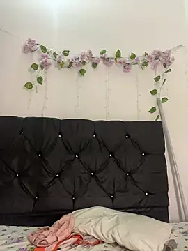 alisson carolina73 online show from March 2026 10:34:02 PM