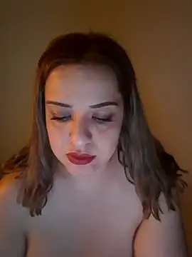 Snapshot of cansuozell chatting on November 2025 08:07:01 PM cansuozell online show from November 2025 08:07:01 PM