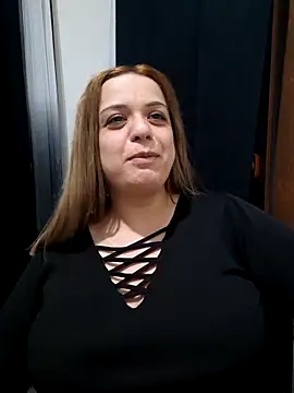 Snapshot of cansuozell chatting on November 2025 03:11:01 PM cansuozell online show from November 2025 03:11:01 PM