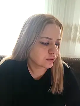 cansuozell online show from April 2026 05:07:01 AM