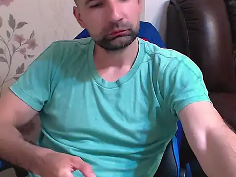 Snapshot of Leo_1617 chatting on May 2026 08:47:02 PM Leo 1617 online show from May 2026 08:47:02 PM