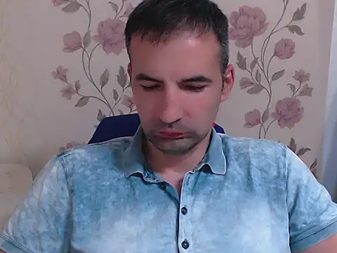 Snapshot of Leo_1617 chatting on June 2026 08:21:02 PM Leo 1617 online show from June 2026 08:21:02 PM