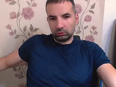 Snapshot of Leo_1617 chatting on July 2026 09:18:01 AM Leo 1617 online show from July 2026 09:18:01 AM