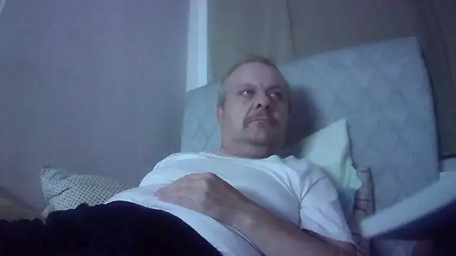 amylrmm1903 online show from September 2025 09:28:02 PM