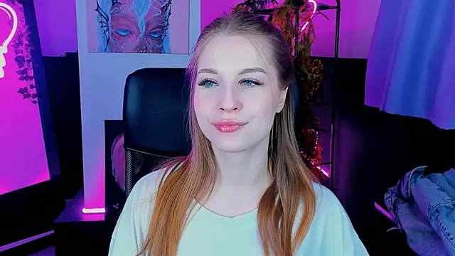 CuteMousee online show from December 2024 08:37:02 AM