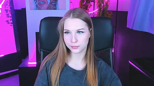 CuteMousee online show from December 2024 02:26:01 AM