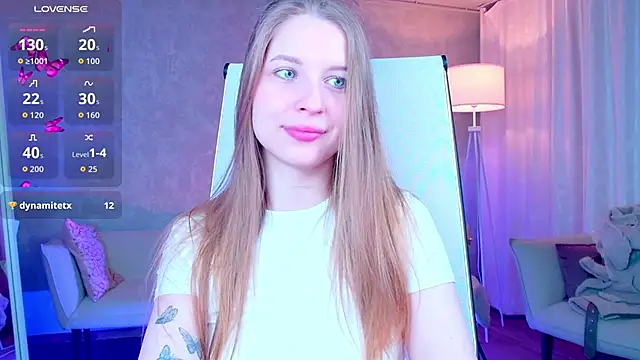 CuteMousee online show from April 2026 10:29:01 AM