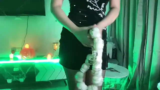 Wild Fantasy 7 online show from October 2025 09:04:02 PM