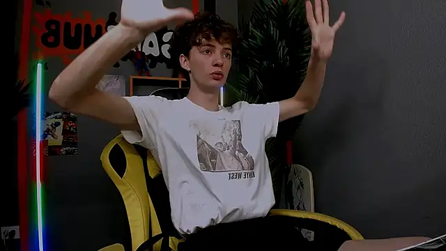 LukeSweet online show from December 2025 10:42:02 AM