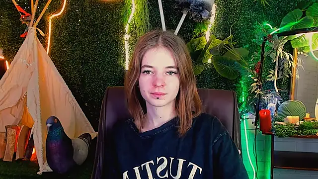 TinaDavil online show from February 2025 02:04:02 PM