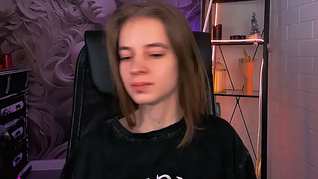 TinaDavil online show from March 2025 05:39:02 PM