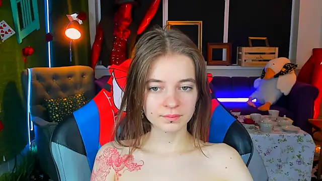 TinaDavil online show from March 2025 12:14:02 PM