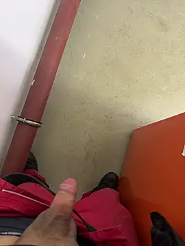 Snapshot of Loveboy_1987 chatting on March 2026 11:39:02 AM Loveboy 1987 online show from March 2026 11:39:02 AM