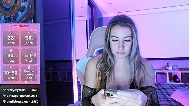 Daisydelicious online show from March 2025 08:36:01 AM