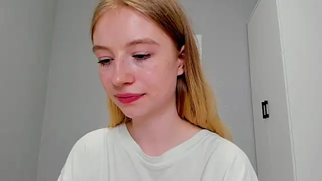 minidivaa  online show from January 2025 11:12:02 PM