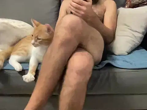 4small4inchlol online show from September 2025 12:15:01 AM