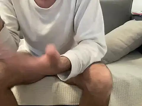 4small4inchlol online show from March 2026 01:59:02 PM