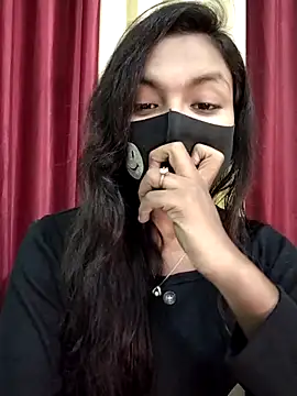 Myra-sen online show from November 2025 12:26:01 PM