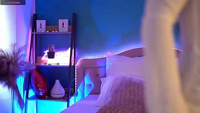 RaisaVawn online show from April 2026 06:20:02 AM