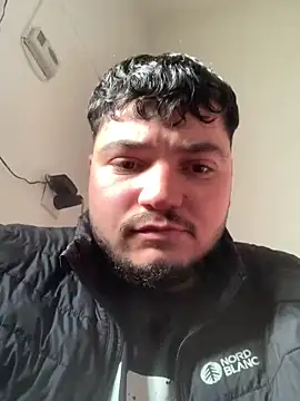 Snapshot of nik99xxx chatting on January 2025 11:28:02 AM nik99xxx online show from January 2025 11:28:02 AM