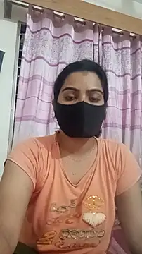 Snapshot of Amisha-2 chatting on August 2026 06:33:02 PM Amisha-2 online show from August 2026 06:33:02 PM