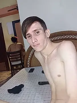 Milfvalesk online show from March 2025 07:15:02 PM