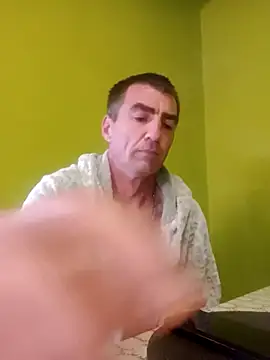 Snapshot of Gabesz1986@xh chatting on May 2026 06:09:01 AM Gabesz1986xh online show from May 2026 06:09:01 AM