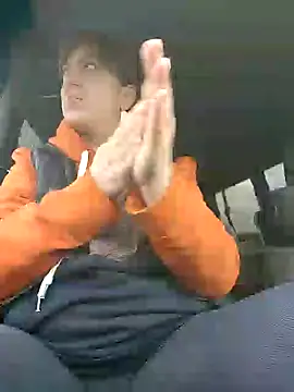 Snapshot of larylary6969 chatting on February 2025 07:36:02 AM larylary6969 online show from February 2025 07:36:02 AM