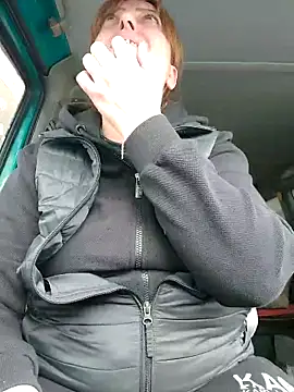 Snapshot of larylary6969 chatting on February 2025 01:21:02 PM larylary6969 online show from February 2025 01:21:02 PM