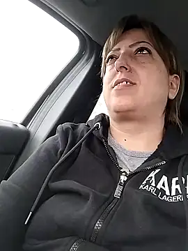 Snapshot of larylary6969 chatting on October 2025 09:07:02 AM larylary6969 online show from October 2025 09:07:02 AM