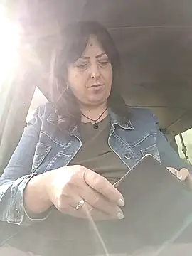 Snapshot of larylary6969 chatting on October 2025 09:10:01 AM larylary6969 online show from October 2025 09:10:01 AM