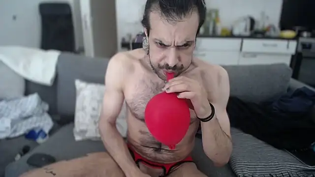Snapshot of P4RtYBOII92 chatting on September 2025 11:24:02 AM P4RtYBOII92 online show from September 2025 11:24:02 AM