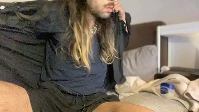 P4RtYBOII92 online show from February 2026 06:17:01 PM